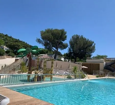 A St Raphael Dans Le Domaine De L'ile D'or Prázdninový areál *